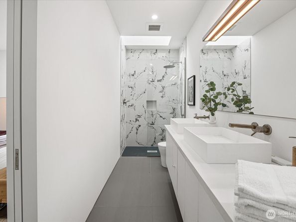 1114 26th Avenue A, Seattle WA 98122