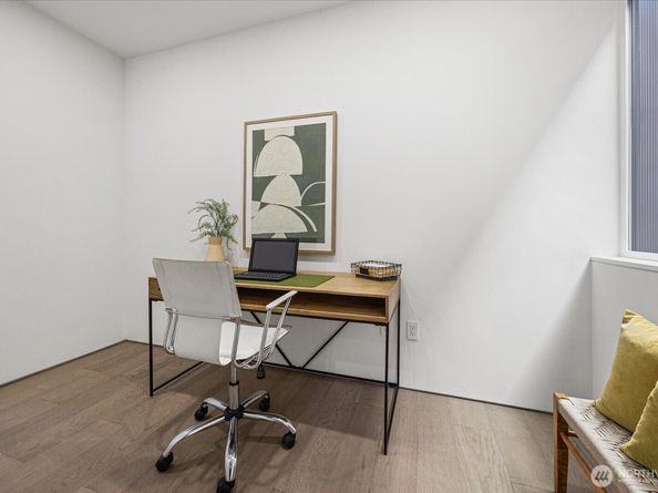 1114 26th Avenue A, Seattle WA 98122