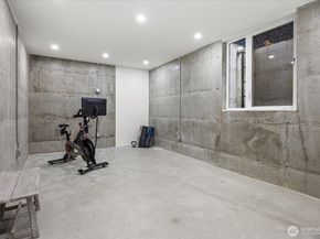1114 26th Avenue A, Seattle WA 98122