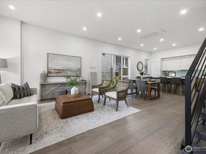 1114 26th Avenue A, Seattle WA 98122