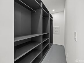 1114 26th Avenue A, Seattle WA 98122