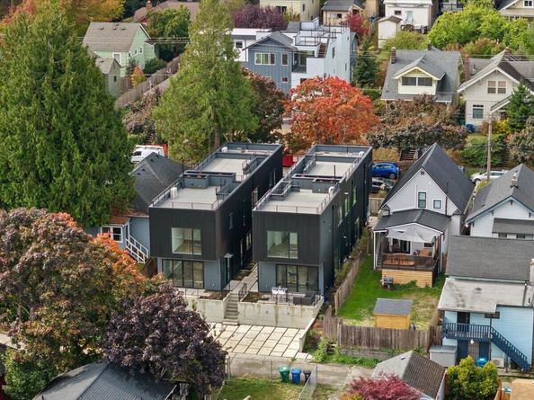 1114 26th Avenue A, Seattle WA 98122