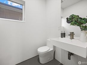 1114 26th Avenue A, Seattle WA 98122