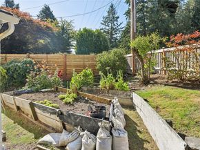1005 NE 170th Street, Shoreline WA 98155