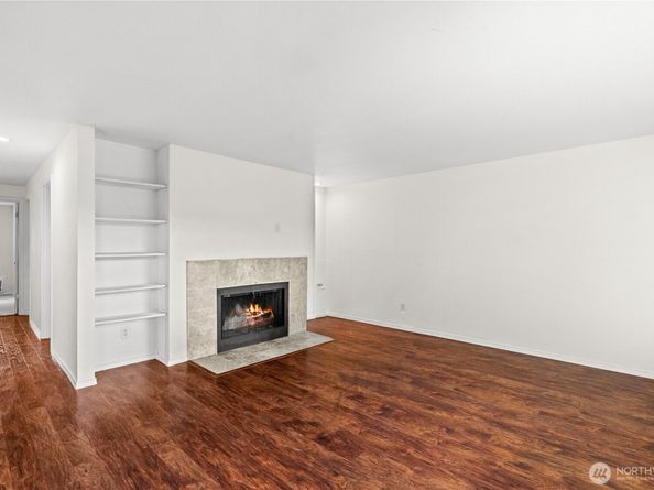 1321 S puget Drive E15, Renton WA 98055