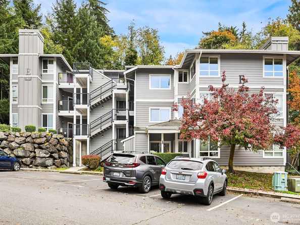 12023 NE 204th Place E303, Bothell WA 98011