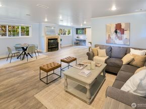 18704 58th Avenue NE, Kenmore WA 98028