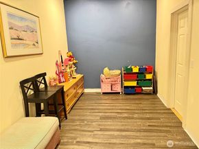 4518 91st Avenue SE, Mercer Island WA 98040