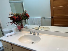 4518 91st Avenue SE, Mercer Island WA 98040