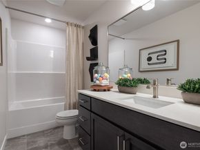 13210 NE 127th Way D, Kirkland WA 98034