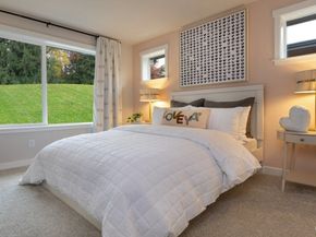 13210 NE 127th Way D, Kirkland WA 98034