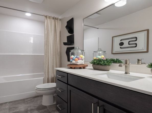 13210 NE 127th Way D, Kirkland WA 98034