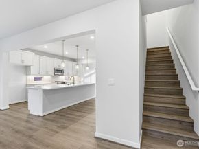 13210 NE 127th Way D, Kirkland WA 98034