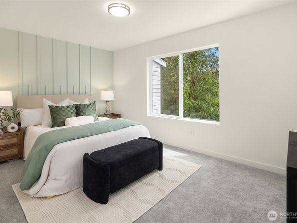 1520 Hollow Dale Place B, Everett WA 98204