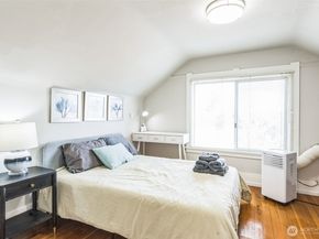 4812 Aurora Avenue, Seattle WA 98103