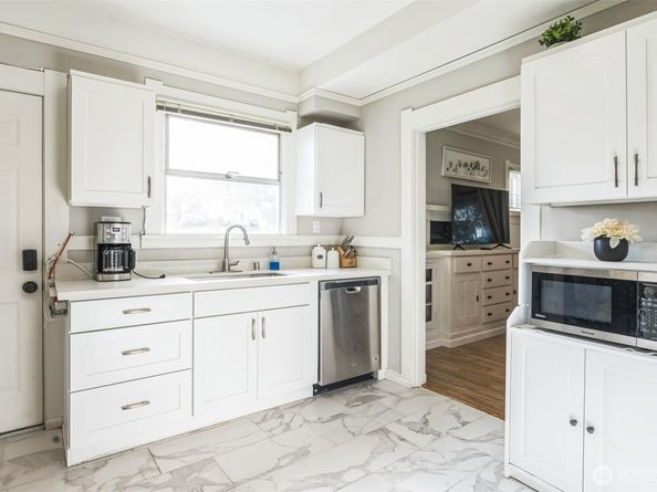 4812 Aurora Avenue, Seattle WA 98103