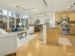 17 W Mercer Street 212, Seattle WA 98119