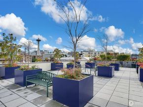 17 W Mercer Street 212, Seattle WA 98119