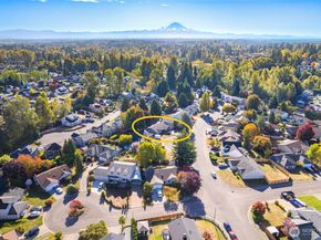 26122 119th Drive SE, Kent WA 98030