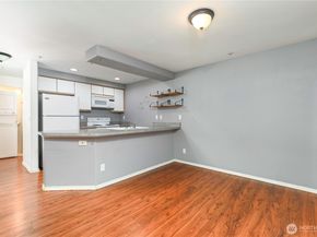 9727 W 18th Avenue A206, Everett WA 98204