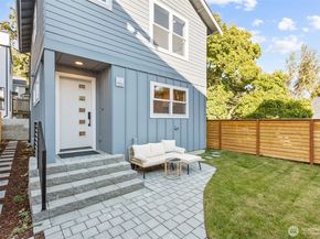 7352 22nd Avenue NW, Seattle WA 98117