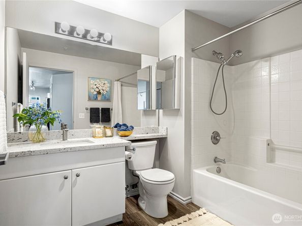 323 Queen Anne Avenue N 607, Seattle WA 98109