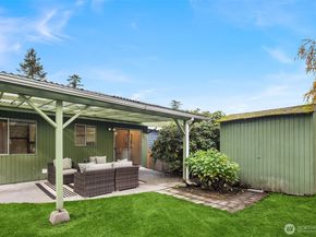 6037 NE 61st Street, Seattle WA 98115