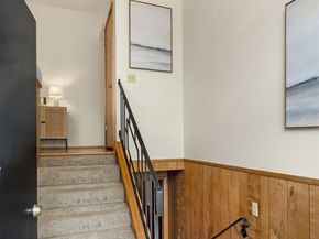 6037 NE 61st Street, Seattle WA 98115