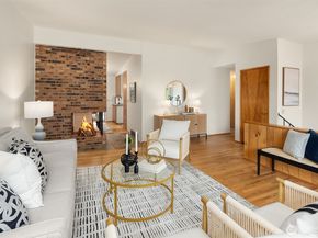 6037 NE 61st Street, Seattle WA 98115