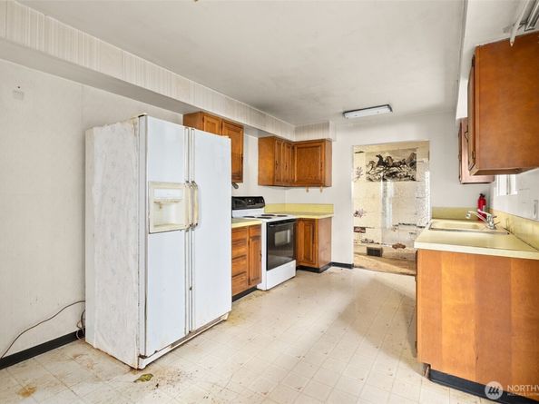 6312 Chico Way NW, Bremerton WA 98312