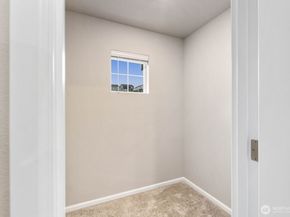 1214 Baker Heights Loop, Bremerton WA 98312