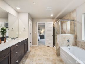 1214 Baker Heights Loop, Bremerton WA 98312