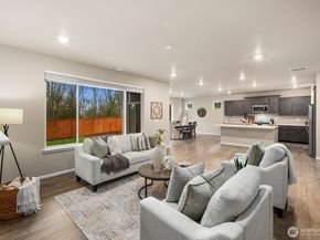 1214 Baker Heights Loop, Bremerton WA 98312