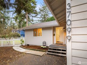 37099 Cypress Drive NE, Hansville WA 98340