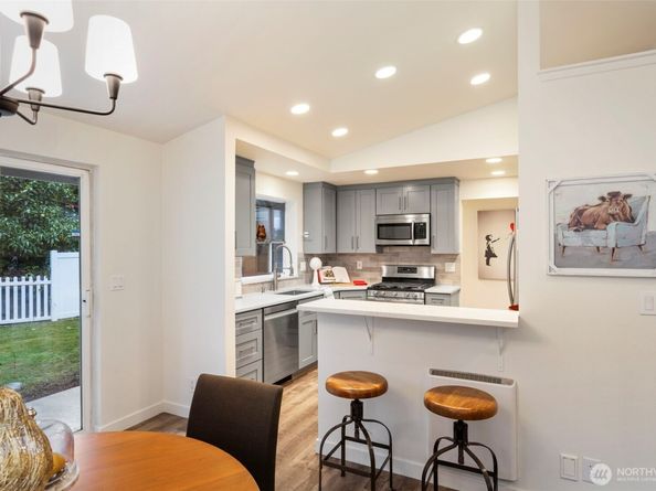 37099 Cypress Drive NE, Hansville WA 98340