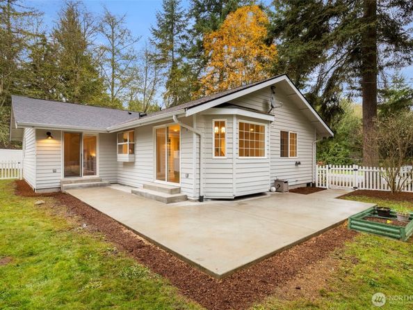 37099 Cypress Drive NE, Hansville WA 98340