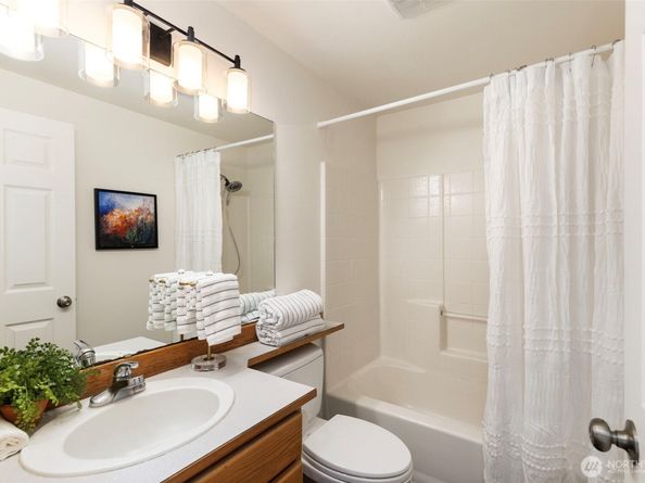 37099 Cypress Drive NE, Hansville WA 98340