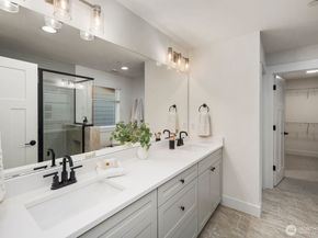 20 160th Place SE, Bothell WA 98012