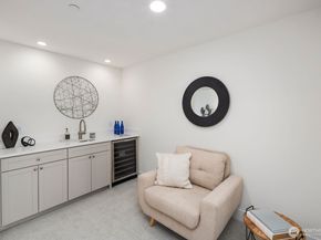 20 160th Place SE, Bothell WA 98012