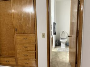 16545 Des Moines Memorial Drive S, Burien WA 98148