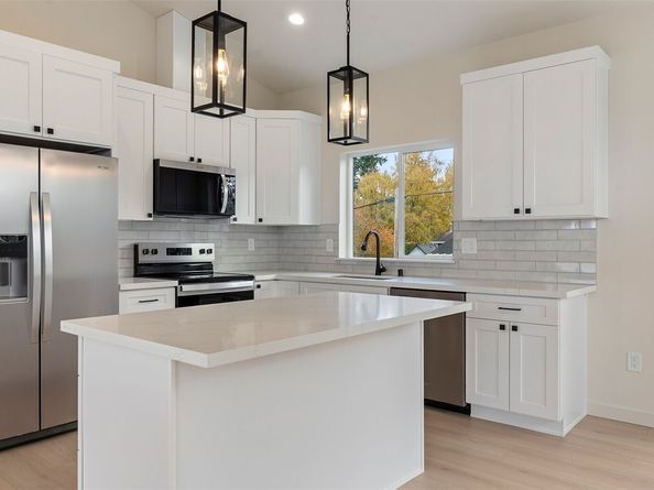 3205 19th Street, Everett WA 98201