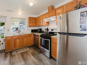 517 Forrest Park Street, Port Orchard WA 98366