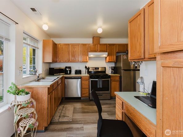 517 Forrest Park Street, Port Orchard WA 98366