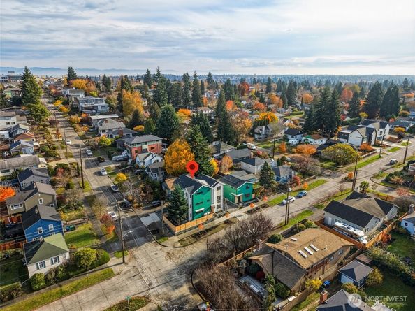 3757 SW Austin Street, Seattle WA 98126