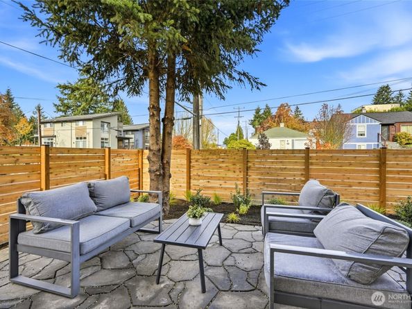 3757 SW Austin Street, Seattle WA 98126