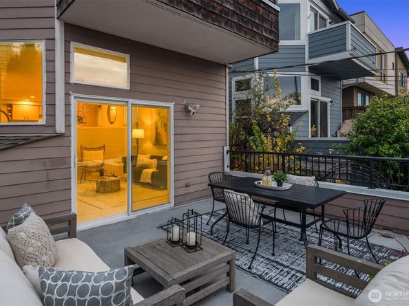 1430 32nd Avenue, Seattle WA 98122