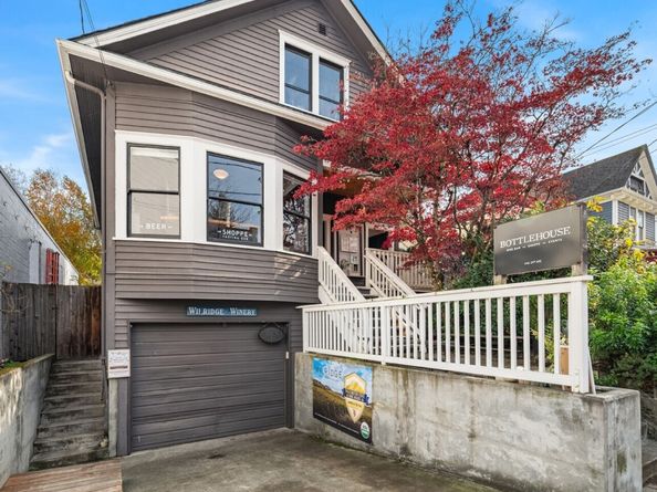 1430 32nd Avenue, Seattle WA 98122