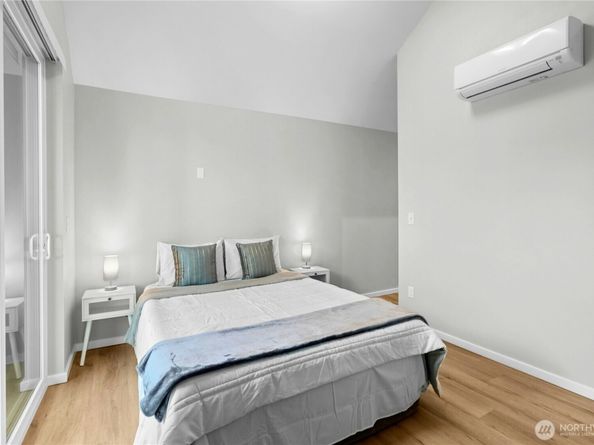 6641 Carleton Avenue S B, Seattle WA 98108