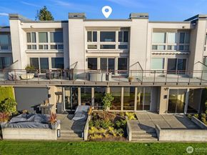 6363 Lake Washington Boulevard NE 203, Kirkland WA 98033