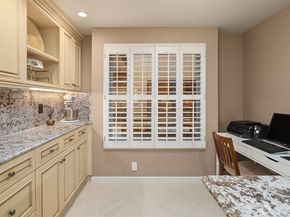 6363 Lake Washington Boulevard NE 203, Kirkland WA 98033